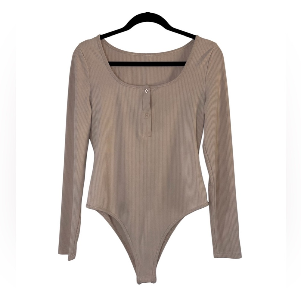 SHEIN Light Beige Ribbed Bodysuit